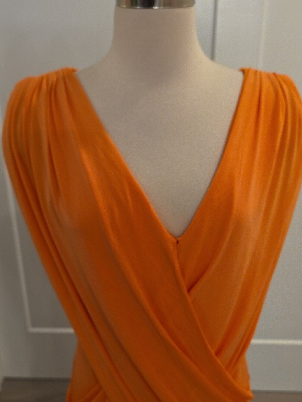 BCBGMaxAzria Orange Draped Mini Dress size L new with tags - Picture 3 of 12